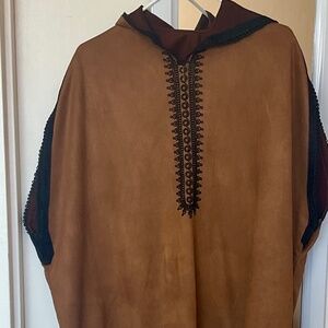 Moroccan-Inspired Embraced Sleeveless Dress in Faux Denim – Camel